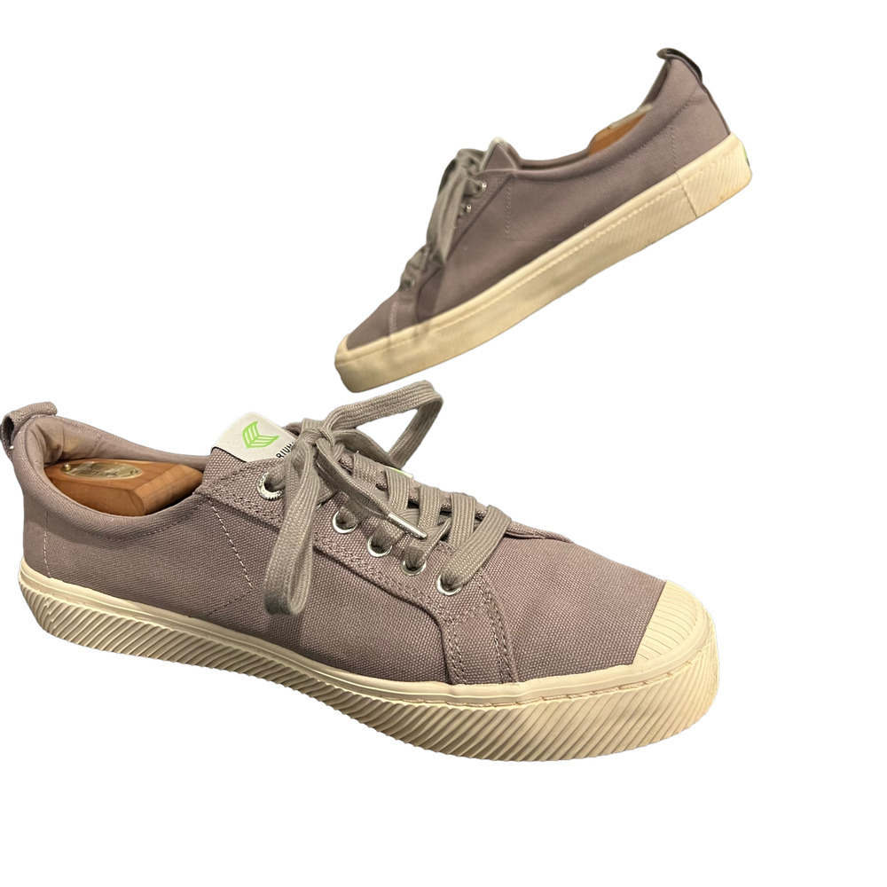 Cariuma OCA Low Top Mystic Grey Canvas Sneakers Mens Size 11
